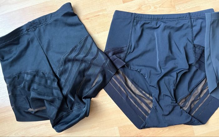 Un lot de trois culottes gainantes - photo numéro 2