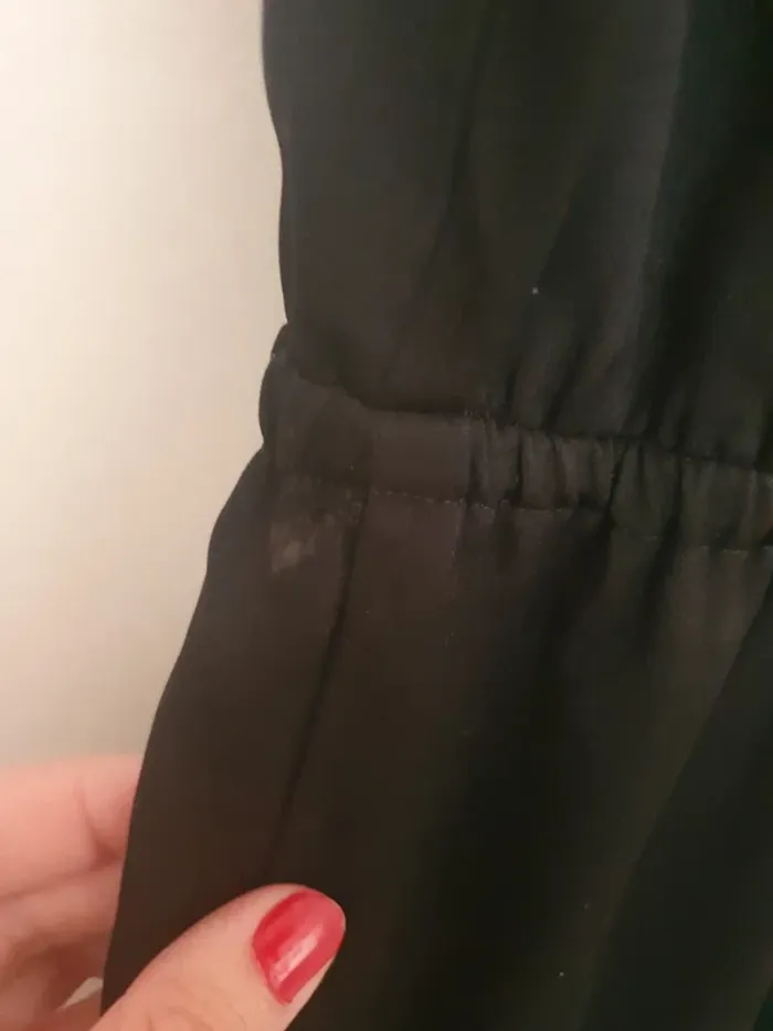 Jolie robe noire Kiabi 40 - photo numéro 5