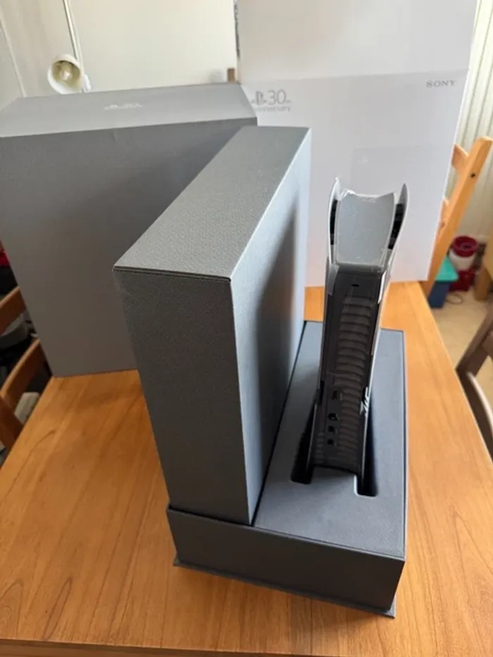 PlayStation 5 pro - photo numéro 2