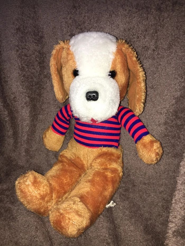 grande peluche chien
