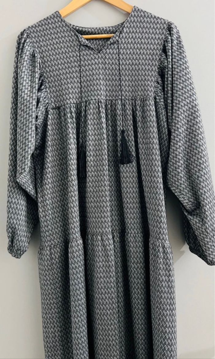 Abaya Robe longue manches longues noir/gris Taille 44 - photo numéro 2