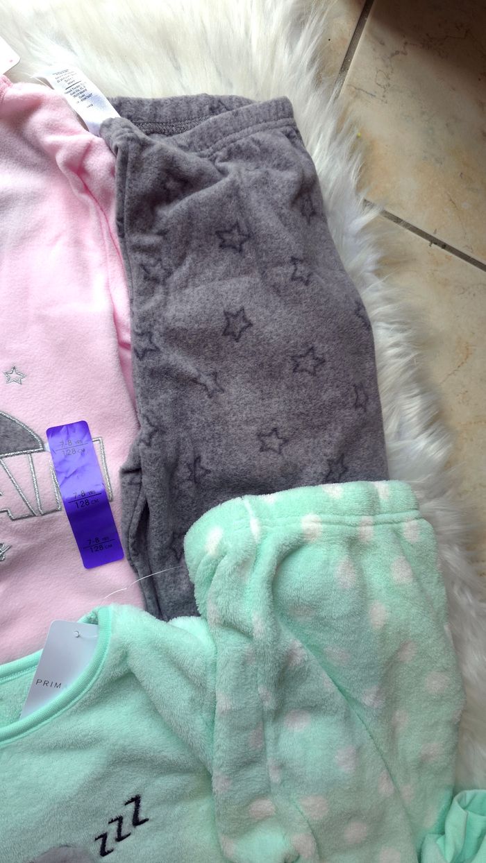 (Neufs non portés)🏷🏷 pyjamas 8ans et 9ans fille 🥰🩷 - photo numéro 5