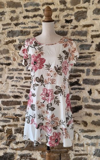 Robe de cérémonie ou de cocktail à fleurs rose écru La Redoute Taille XL ou 40/42