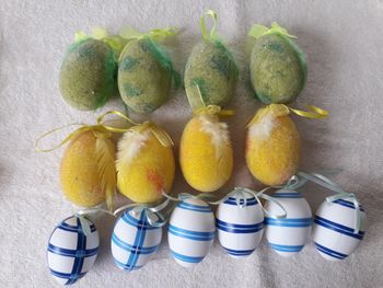 Lots de décors de 14 Pâques oeufs