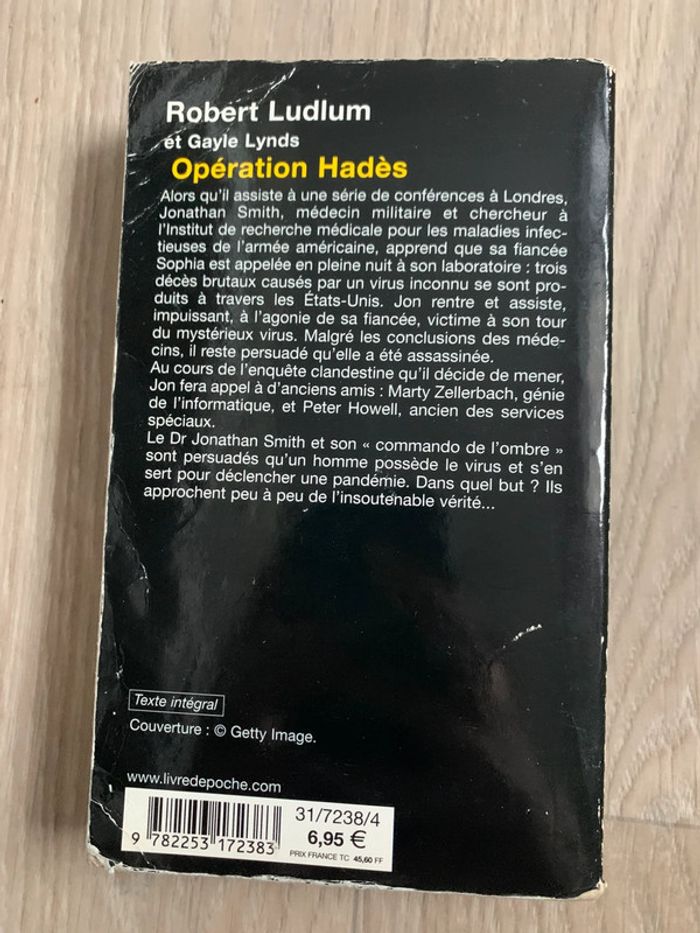 Livre: Opération Hadès de Robert Ludlum et Gayle Lynds - photo numéro 2