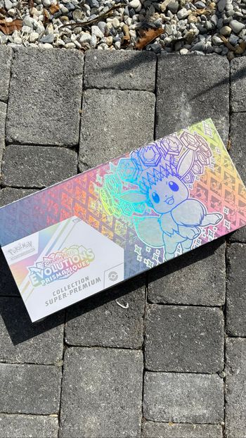 Pokémon Super Premium Collection EV8.5 Evolutions Prismatiques