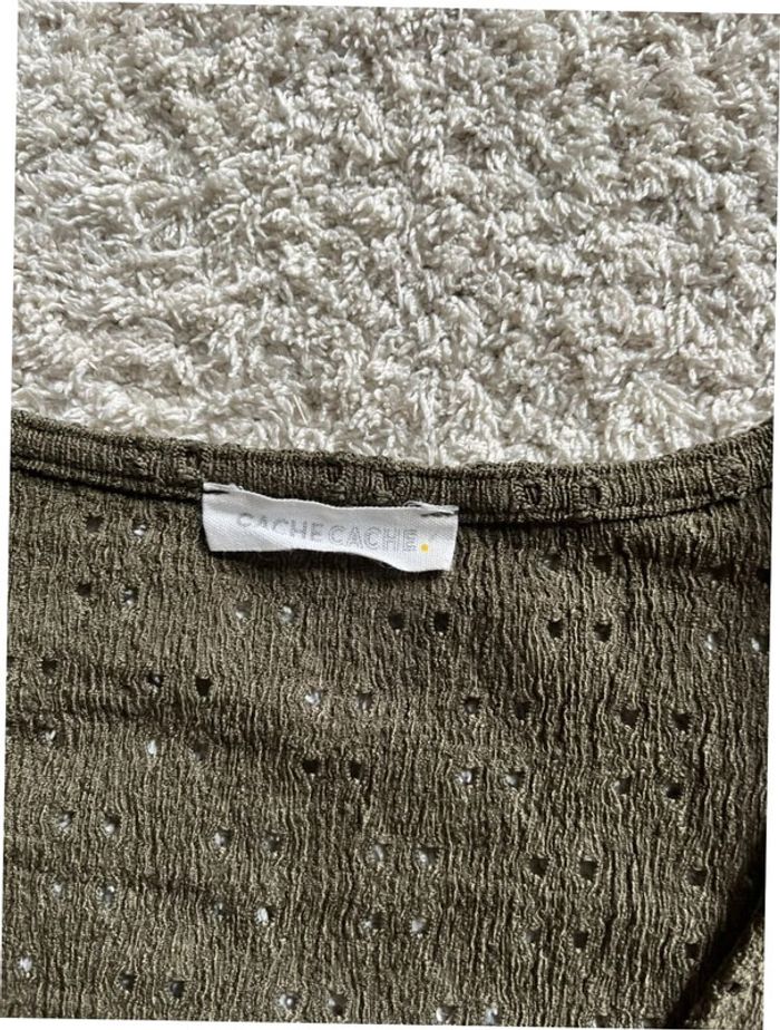 Teeshirt manches courtes bouffantes couleur kaki taille M marque Cache Cache - photo numéro 5