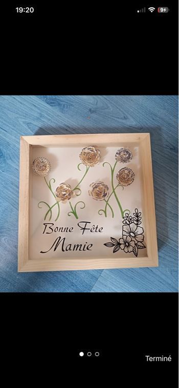 CADRE FLEURI PERSONNALISÉ – CADEAU UNIQUE POUR MAMIE/MAMAN