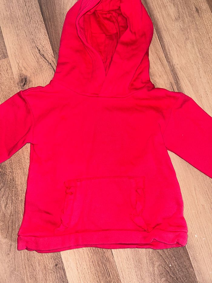 Pull rouge - photo numéro 2