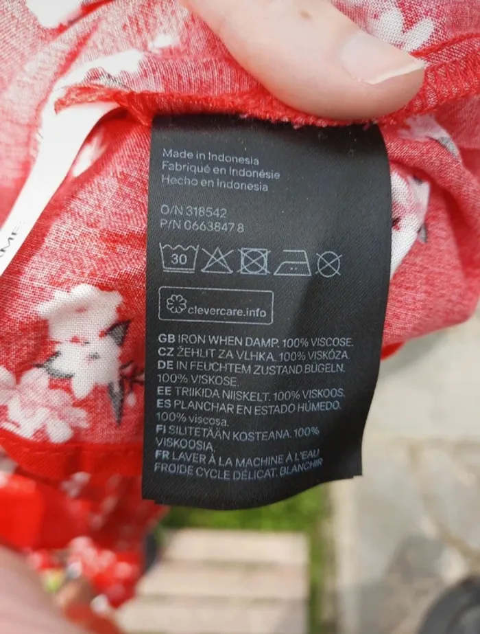 Robe épaules dénudées H&M - photo numéro 8