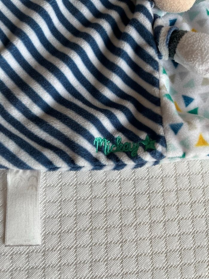 DOUDOU PLAT MICKEY * DISNEY * 1751. - photo numéro 5