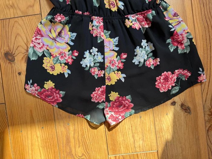 Superbe CombiShort neuf fluide fleuri Forever 🌸 40 L - photo numéro 8