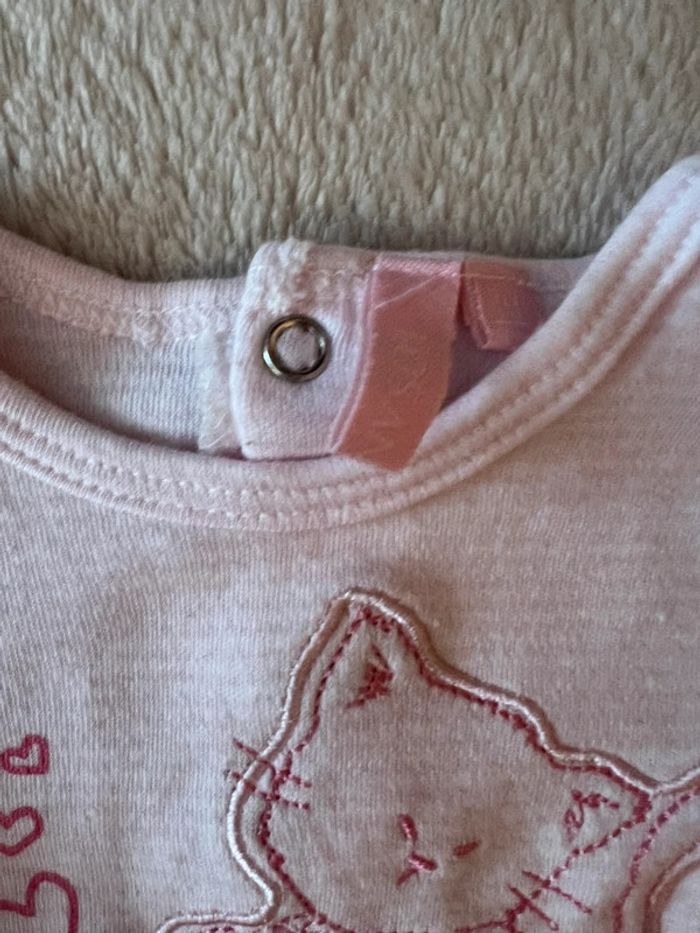 Lot vêtements 6 pièces bébé naissance - 1 mois - photo numéro 3