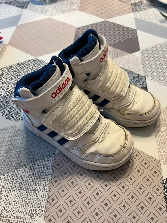 Baskets adidas