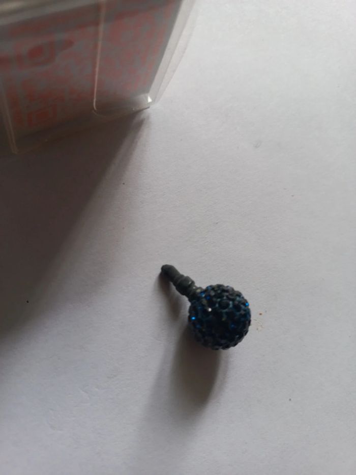 3 bijoux plug a prise jack pour téléphone - photo numéro 4