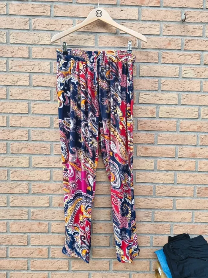Pantalon fluide coloré • Jambes larges