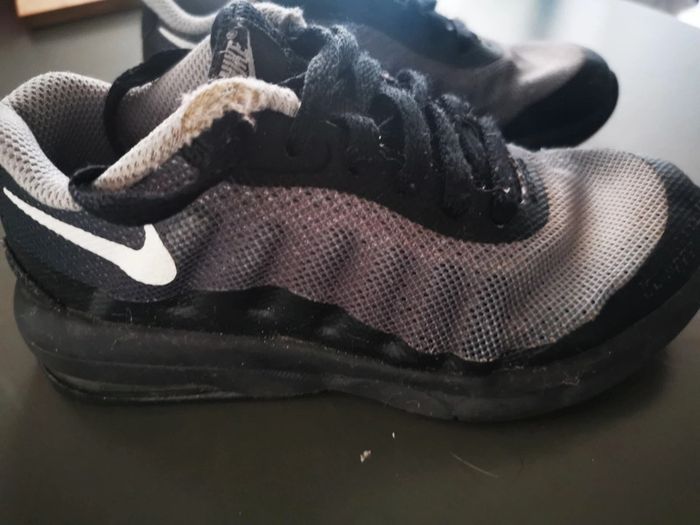 Basket Nike Air pointure 28 - photo numéro 2