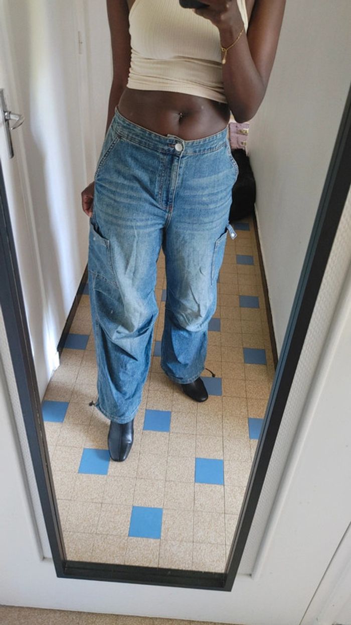 Pantalon baggy cargo taille S oversize nombreuses poches et resserrage bas pantalon - photo numéro 3