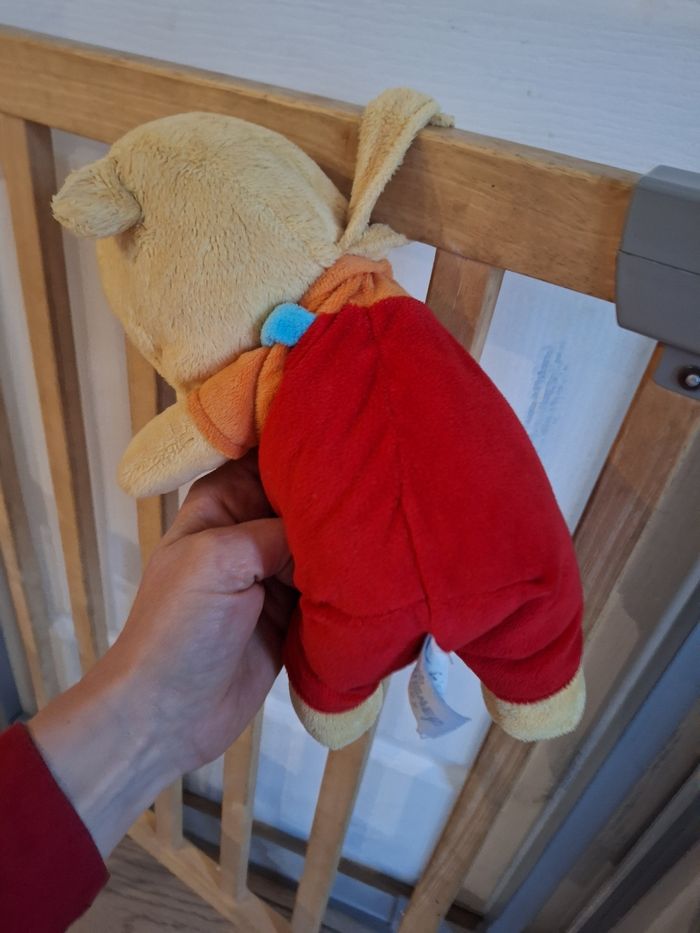 Doudou winnie l'ourson - photo numéro 3