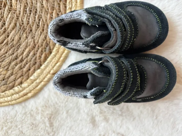 Basket pointure 22 - photo numéro 3