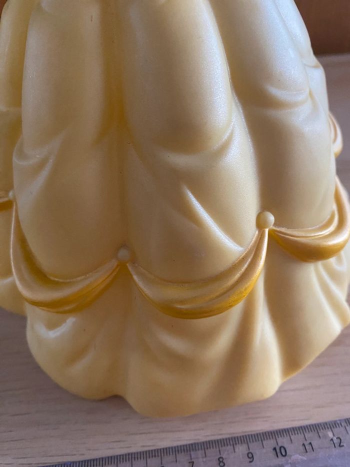 Tirelire figurine Belle bête beauty beast disney princesse disneyland Paris - photo numéro 11