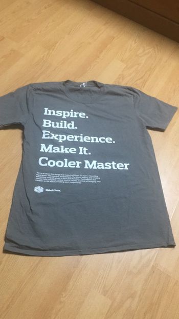 Teeshirt taille L  gris vert