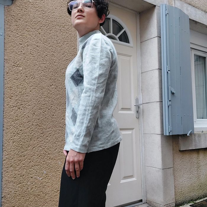 Joli pull pour taille M - photo numéro 2