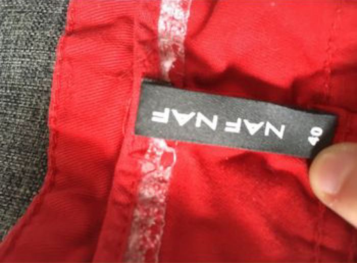 Pantalon rouge - photo numéro 3