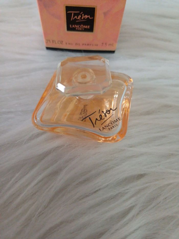 Miniatures trésor lancõme 7,5 ml - photo numéro 2
