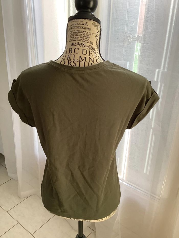 T-shirting kaki - photo numéro 3