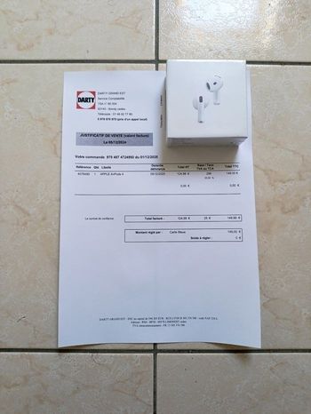 AirPods 4