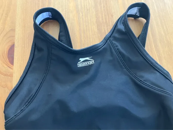 Maillot de bain 5/6 ans - photo numéro 2