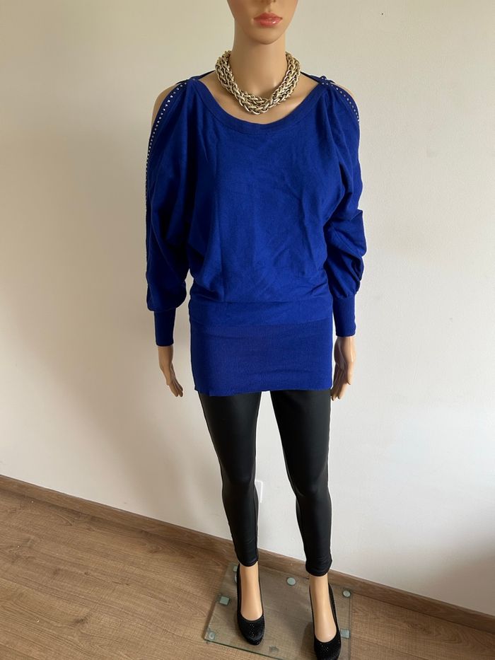 Pull bleu avec strass Enzoria taille unique jamais porté - photo numéro 3