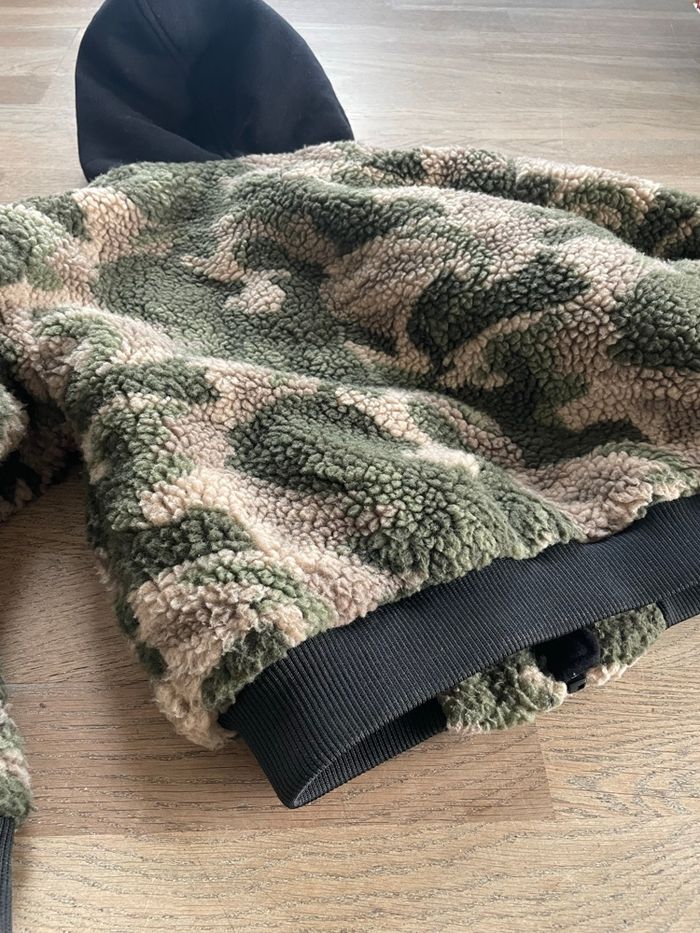 Veste militaire 8 ans très bon état - photo numéro 2