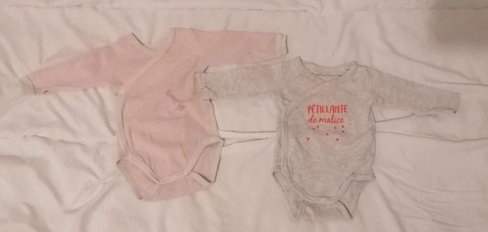 Lot bodies ML fille 3 mois - photo numéro 3