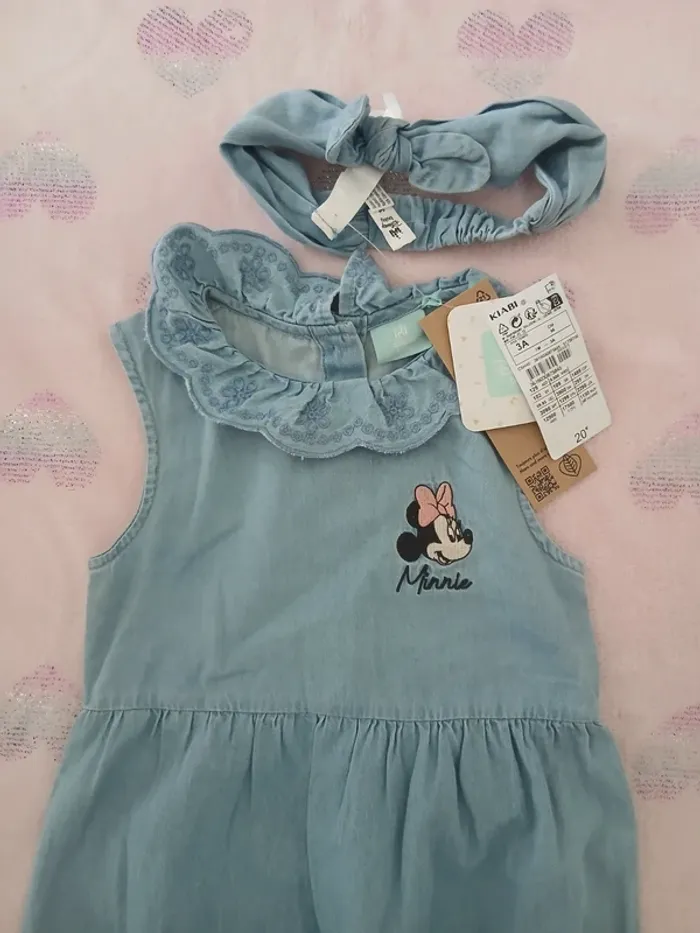 Combinaison neuve  Minnie + bandeau 3 ans - photo numéro 3