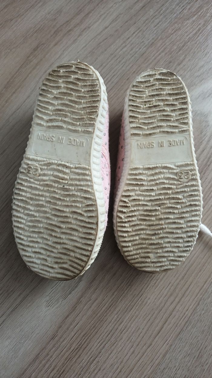 Chaussures  en toile 23 cm - photo numéro 3