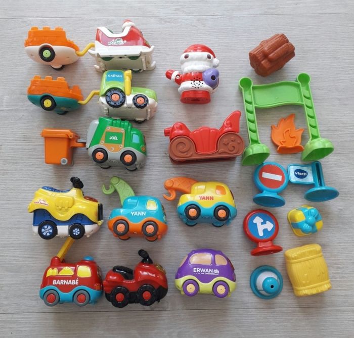 Lot tut tut bolides Vtech - photo numéro 3