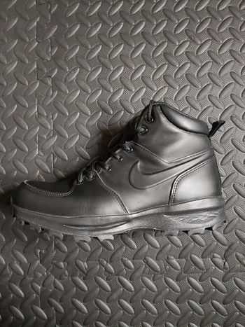 Bottines en cuir Nike Noir