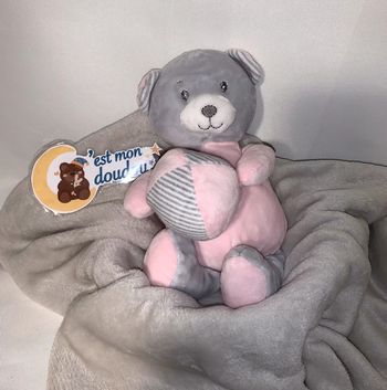 TK07 doudou ours Tom & Kiddy