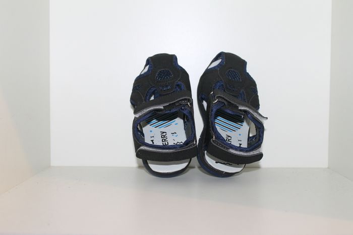 belle sandales nus pieds noire et bleue 29 - photo numéro 4