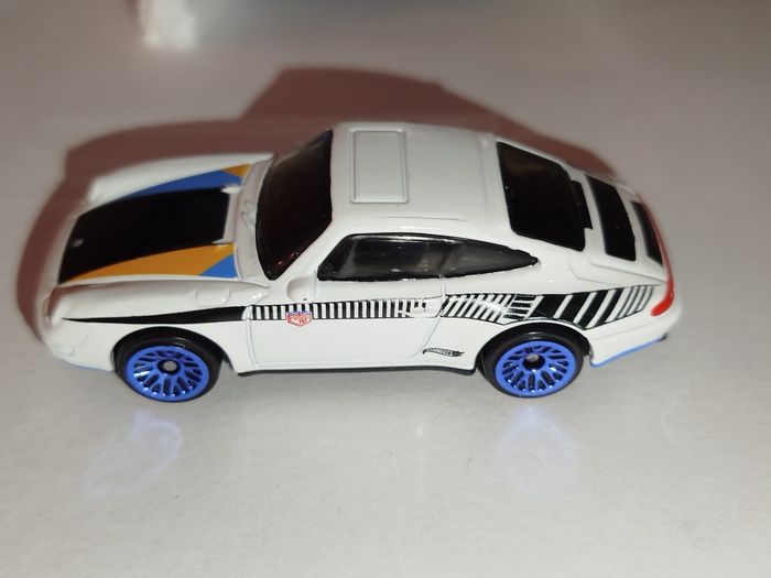Hot Wheels '96 Porsche Carrera 2024 - photo numéro 5