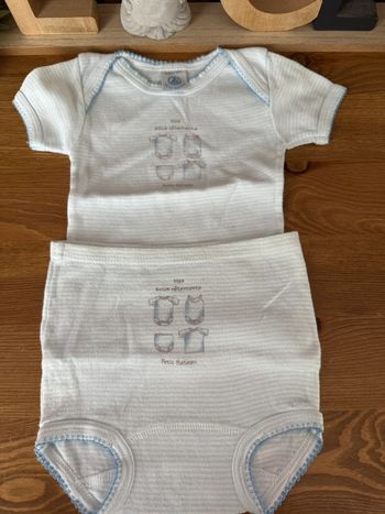 Ensemble Petit Bateau 3/6 mois