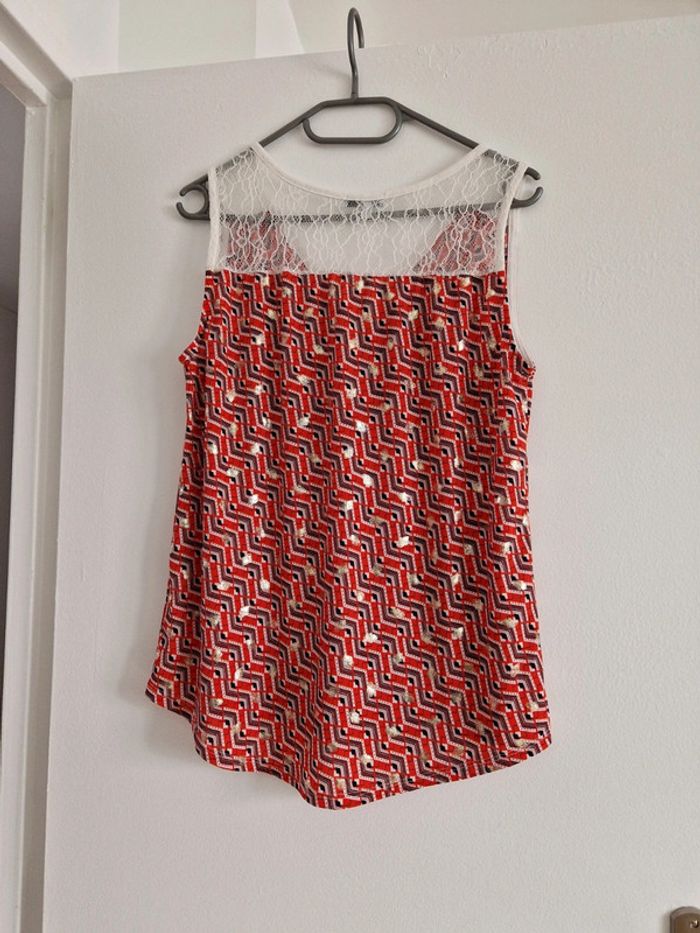 Blouse sans manches rouge avec motifs - photo numéro 4