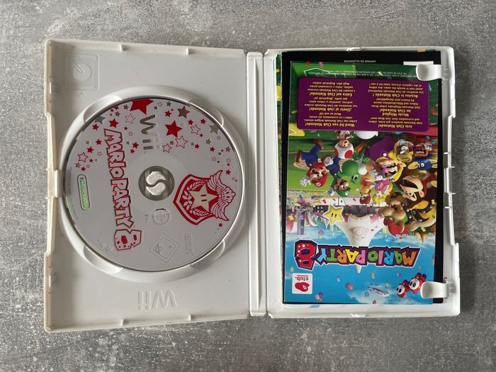 Jeu pour Nintendo Wii Mario party 8, en français. - photo numéro 2