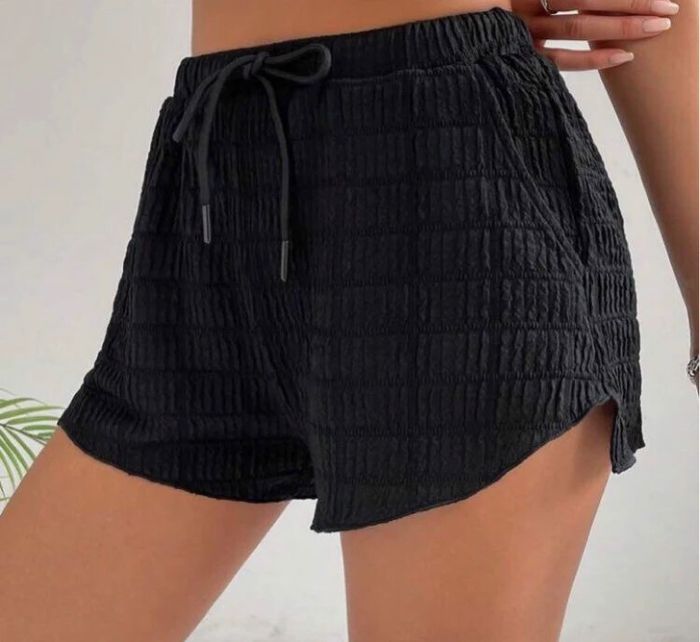 Short à poches noir taille 36 S femme NEUF - photo numéro 3