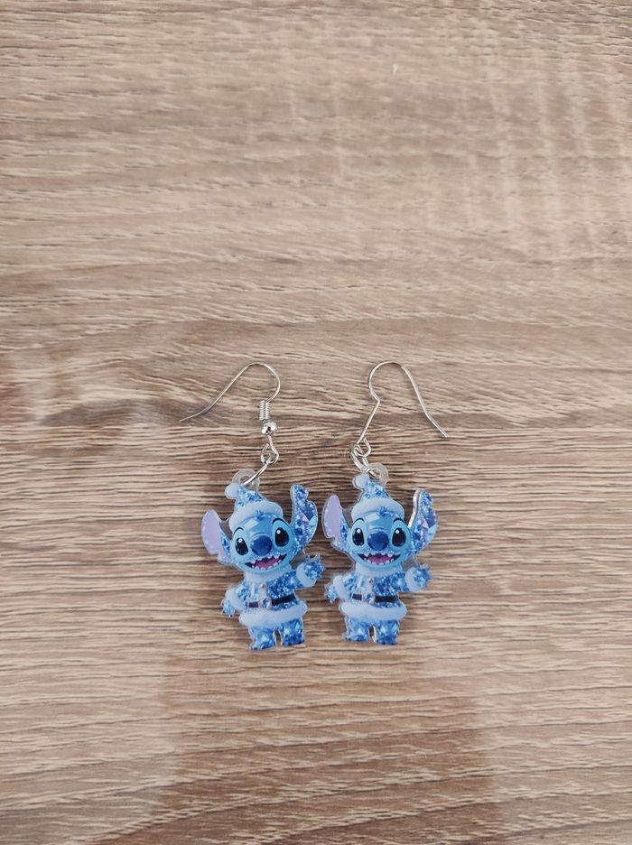 Boucle d'oreille stitch - photo numéro 2