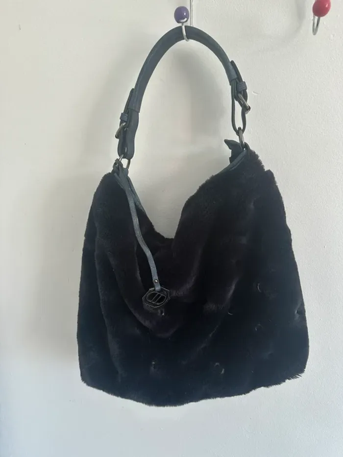 Sac fausse fourrure - photo numéro 2
