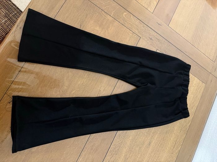 Ensemble de vêtements fille taille 8 ans - photo numéro 3