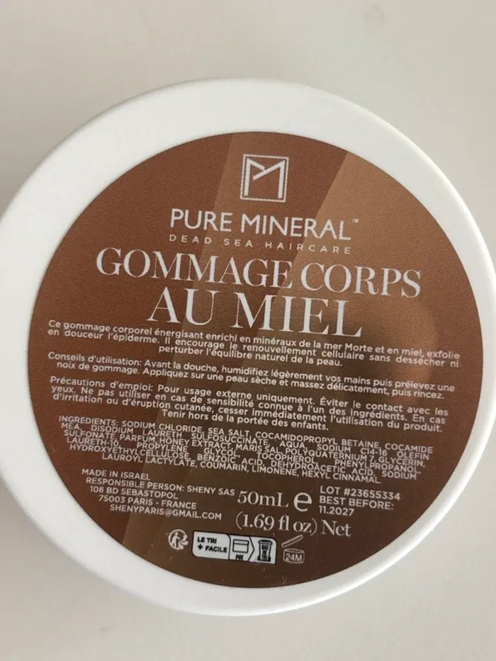 Lot 2 gommages corps Pure Mineral (Mer Morte) neuf - photo numéro 2